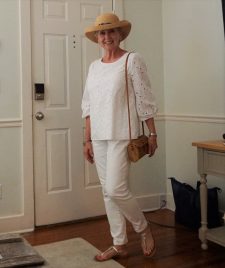 Hot Weather Dressing Tips - SusanAfter60.com